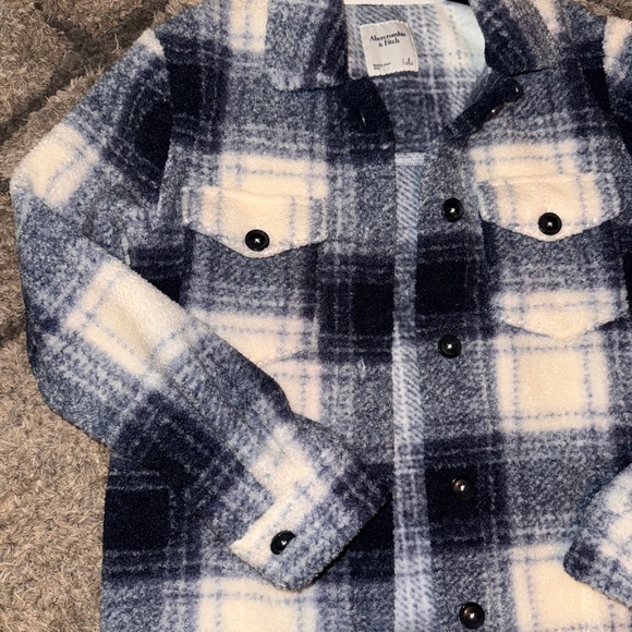 Abercrombie & Fitch Blue and White Plaid Teddy Jacket - Picture 7 of 7